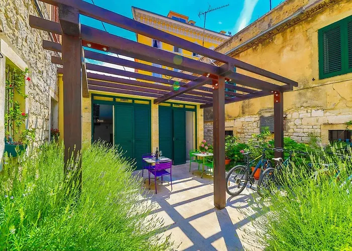 Veig Palace Lejlighed Split